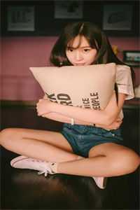 墓地睡觉赠送道侣格格党