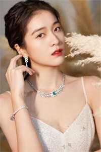 完整篇章反派：开局打脸战神，女主们给我去火