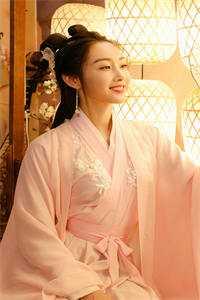 成为女强者的炉鼎 成为女强者的炉鼎