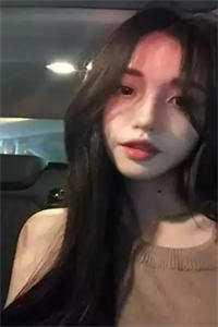 室友穿上女装，兄弟你好香全本小说